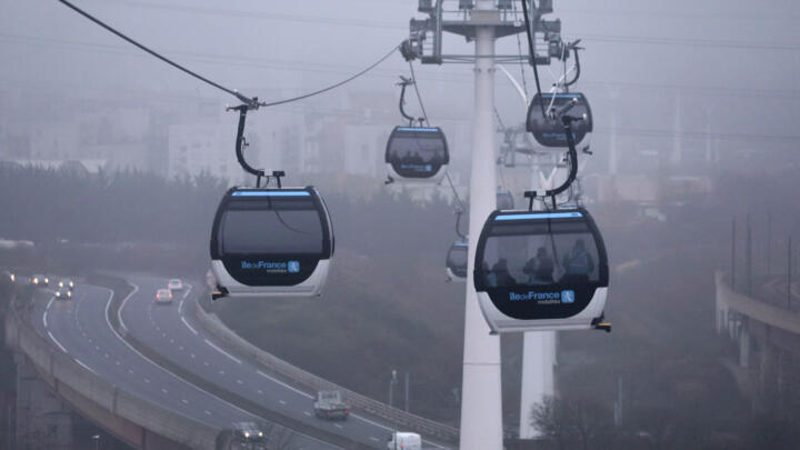 French officials launched the first urban cable car in Île-de-France region on December 13, 2025
