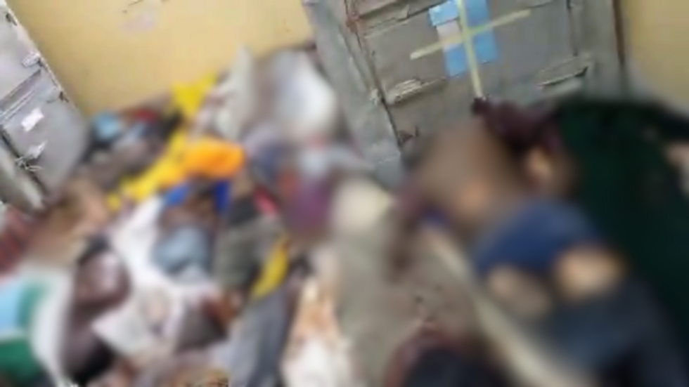 Des vidéos filmées durant les manifestations dans des morgues, comme ici à l’hôpital Mwananyamala de Dar es Salaam, montrent des amoncellements de corps stockés à même le sol.